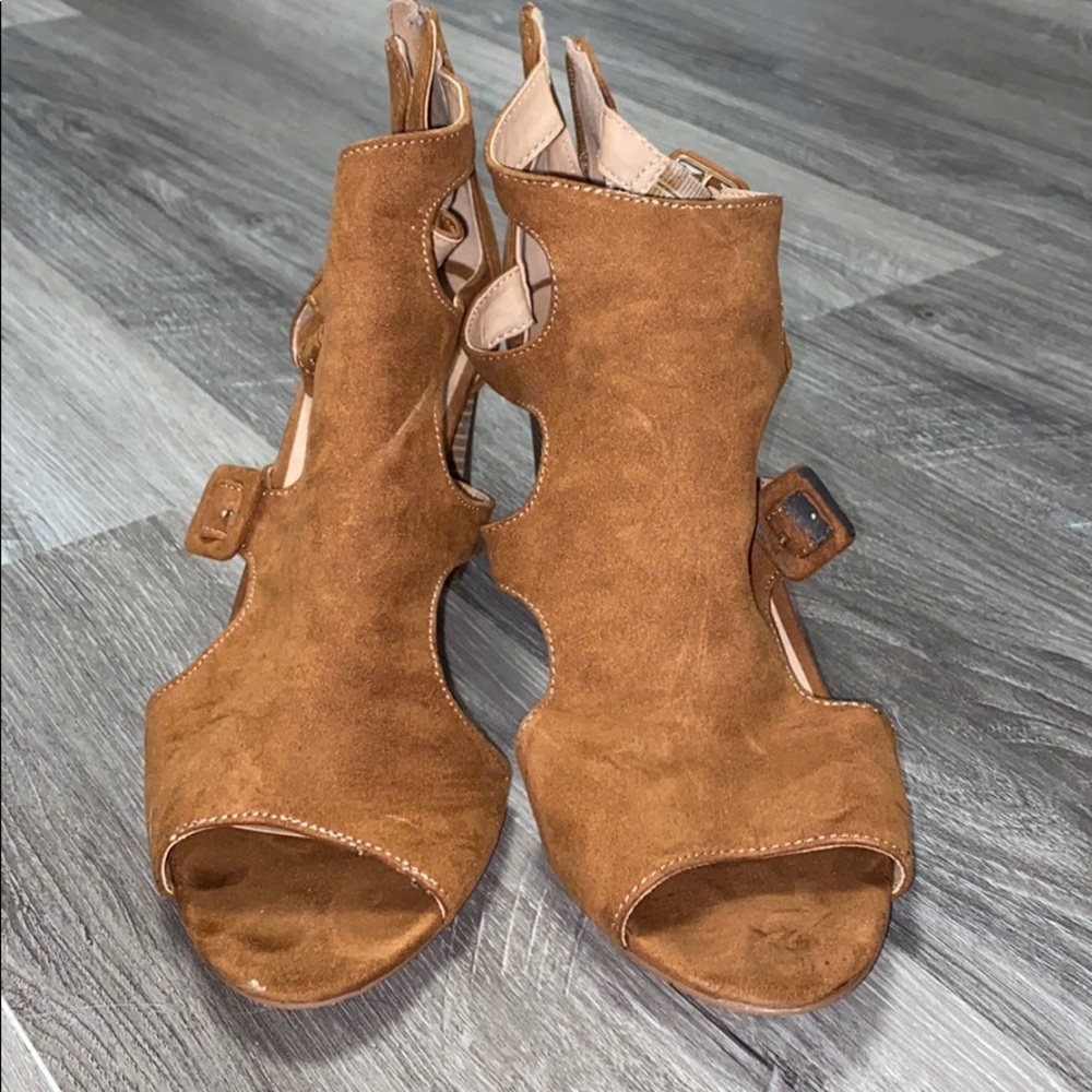 Brown madden heels
